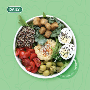 سالاد وجترین (حمص و تخم مرغ و کینوآ)